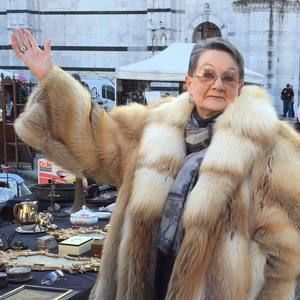 Meet your Posher, Rebecca